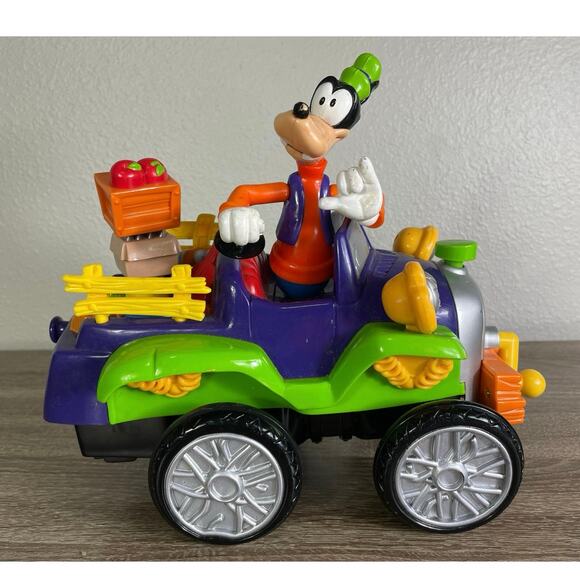 Vintage Disney Goofy ATV Quad Figure Toy Battery Operated Jumpy Jalopy Car Truck - Picture 1 of 13
